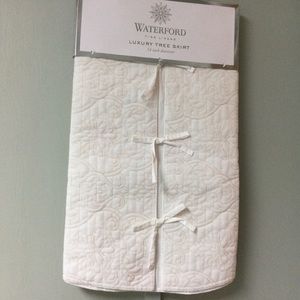 waterford luxury tree skirt 54” stitches ivory new